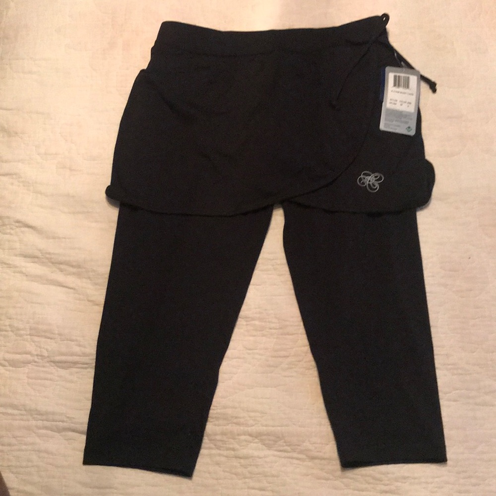 ASICS Ayami Skort Capri Pants